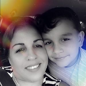 Meet your Posher, Mirelis